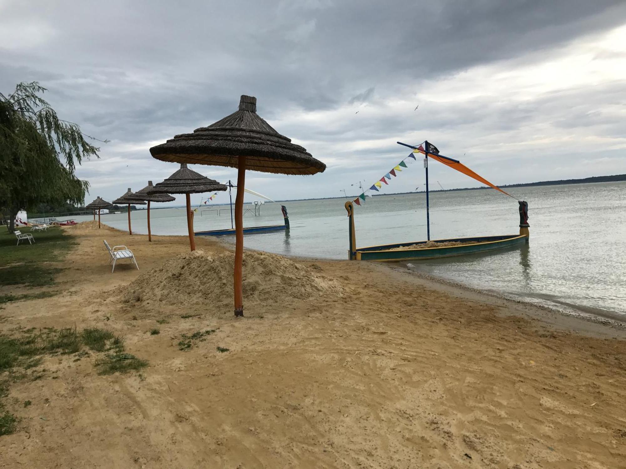 Rozsa Porta Villa วอนยาร์ควาเชกี ภายนอก รูปภาพ